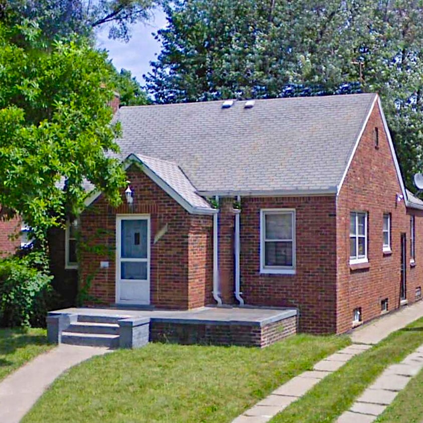 Primary Photo - 11690 Marlowe St