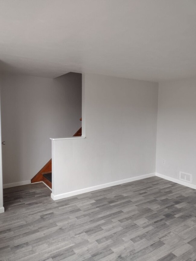 Building Photo - Beautiful Home for Rent