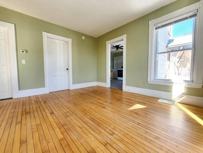 Foto del edificio - 72 Pier St