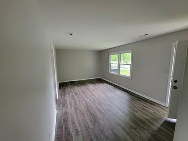 Building Photo - Now Available – Beautifully Remodeled 3BR Home Near Downtown Winston-Salem