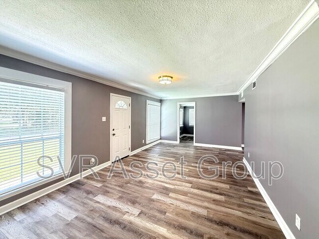 Foto del edificio - 5336 Cruz Rd