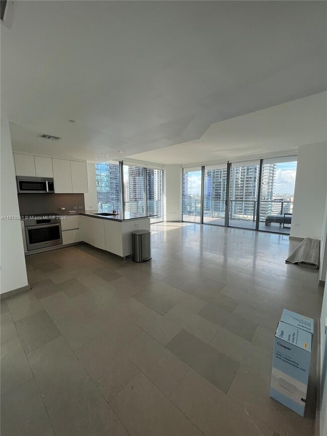 Foto del edificio - 68 SE 6th St