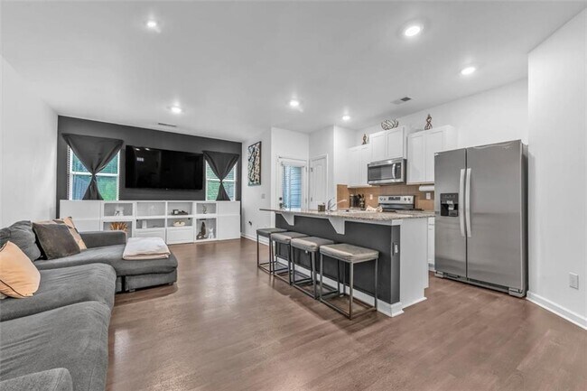 Foto del edificio - 5668 Union Pointe Dr