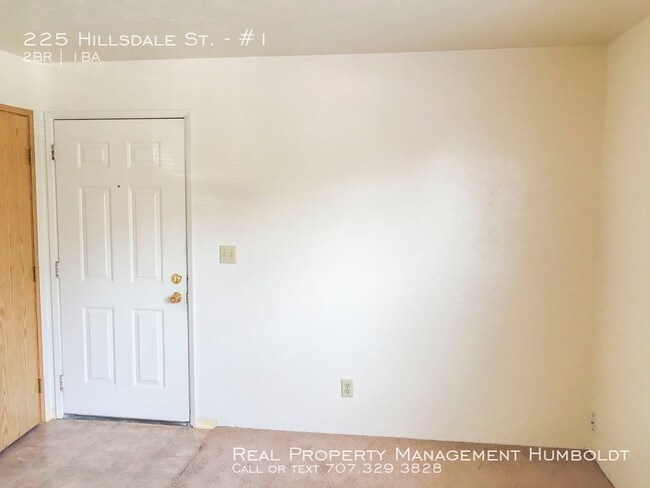 Building Photo - 225 Hillsdale St
