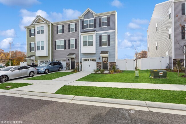 Foto del edificio - 1531 Hudson View Rd