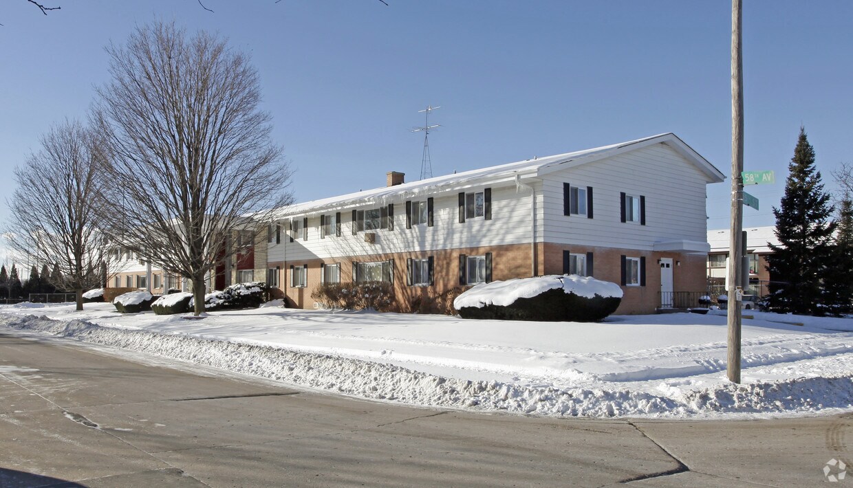 Foto principal - Westmore Apartments