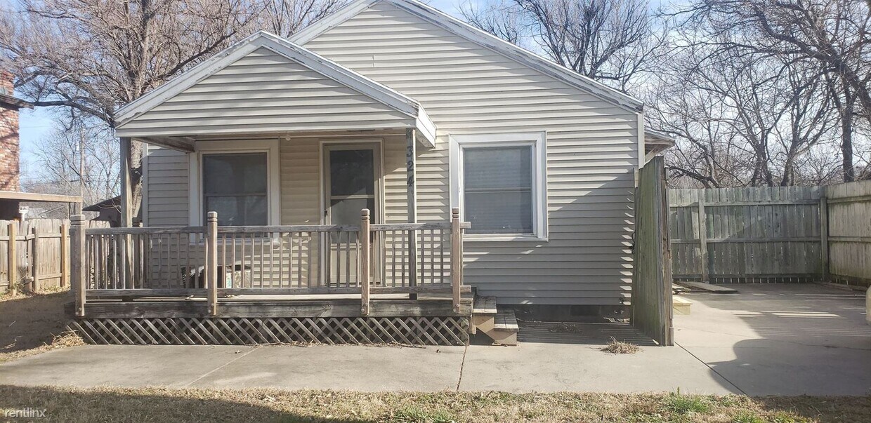 Foto principal - 2 br, 1 bath House - 324 South McComas Street