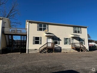 Building Photo - 34 Private Road 15