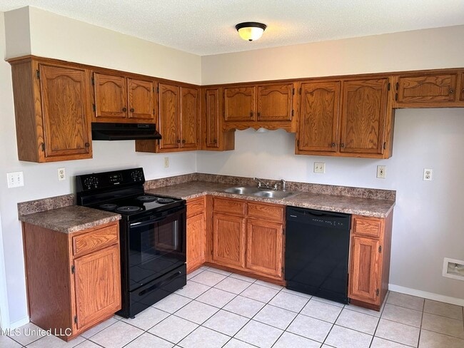 Photo - 3434 Laurelwood Dr House