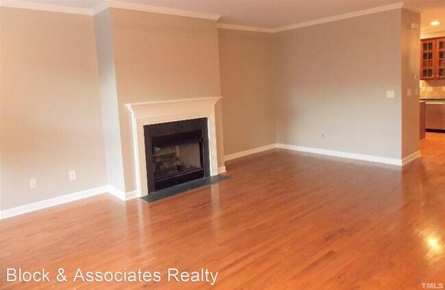 Building Photo - 3 br, 2.5 bath House - 4019 Baileyfield Drive