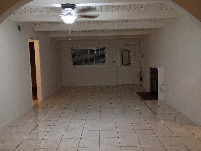 Building Photo - 5605 Layton Dr