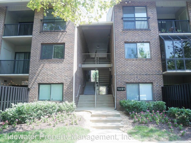 Foto del edificio - 1 br, 1 bath House - 1231 Gemini Dr. Unit D