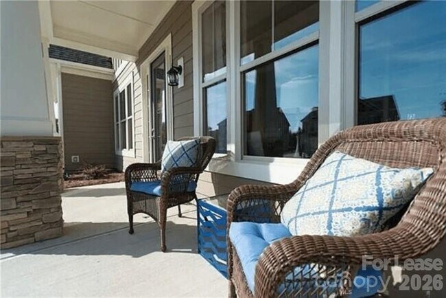 Building Photo - 4018 Orchid Way