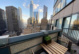 Building Photo - 150 W 56th St