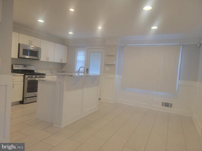 Foto del edificio - 8510 Harris Ave