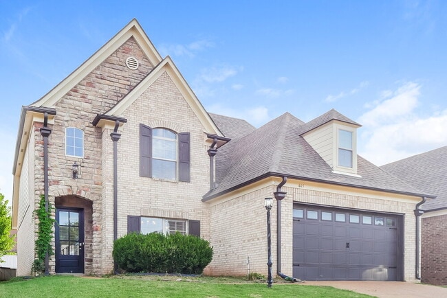 Building Photo - 445 Green Willow Cove