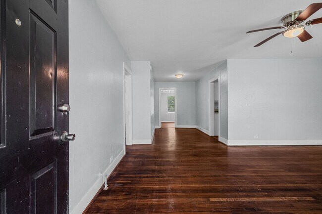 Foto del edificio - Cozy 3 Bedroom, 1 Bath Home - Spacious Liv...