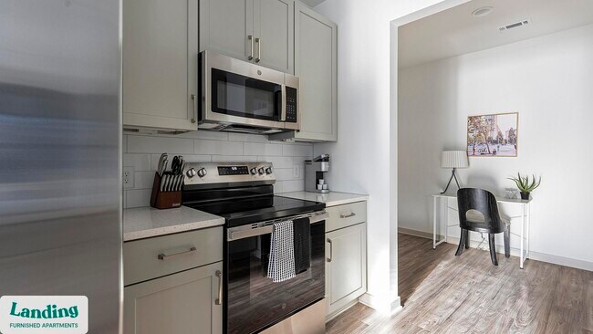 Foto del edificio - 2740 Village Crossing Blvd