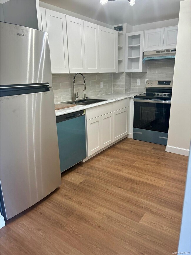 Foto del edificio - 123 Mamaroneck Ave