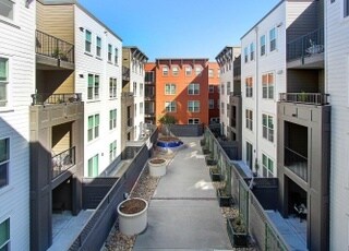 Building Photo - 8100 Oceanview Ter