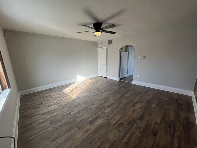 Foto del edificio - 2222-2224 7th Ave-MC