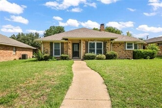 Building Photo - 7838 Williams Ave