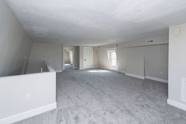 Building Photo - 1743 Compton Rd