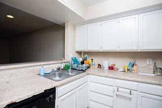 Building Photo - 12668 Windsor Village Dr