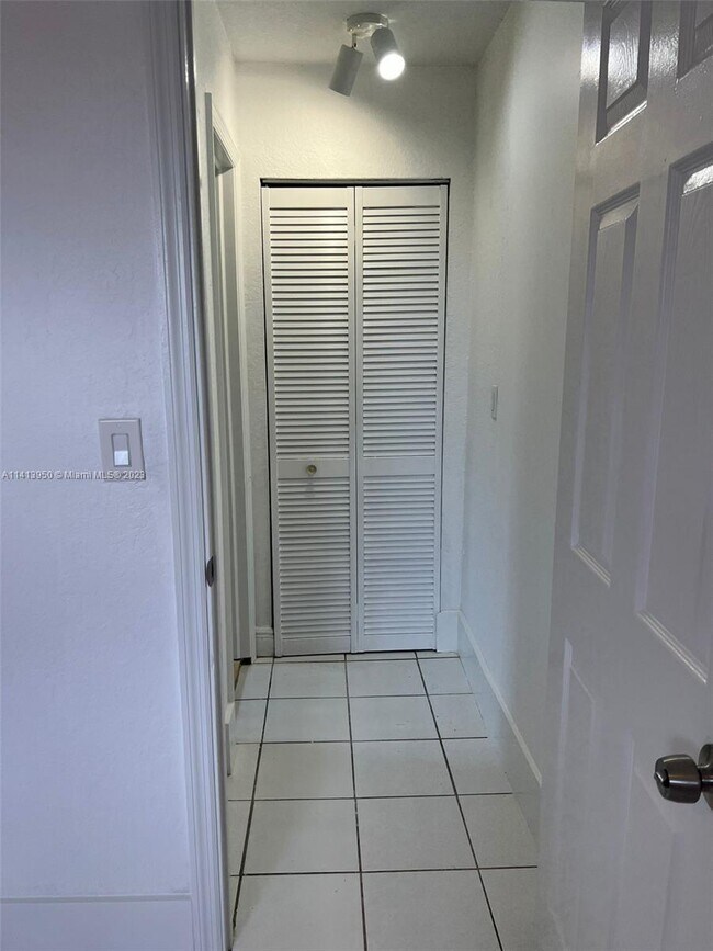 Foto del edificio - 15340 SW 56th Terrace