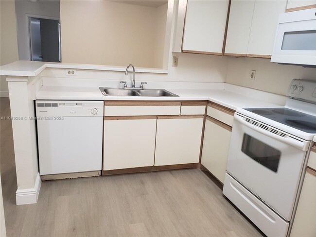 Building Photo - 11277 W Atlantic Blvd