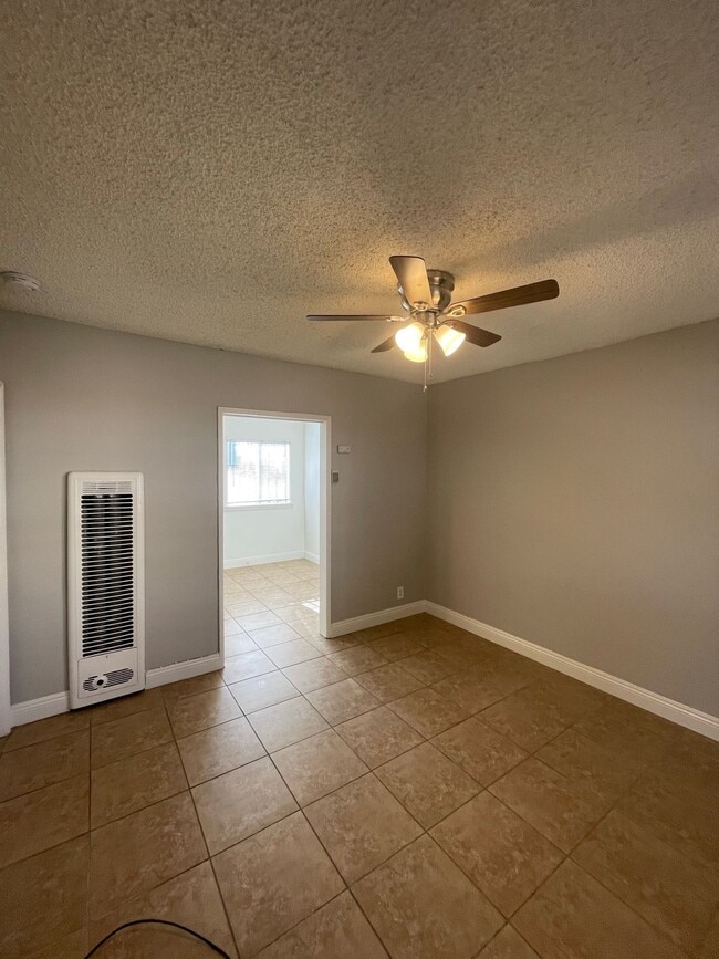 Building Photo - 7321 Jaboneria Rd