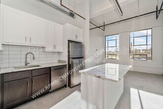 Building Photo - 104 E 2nd St Building Photo - 104 E 2nd St