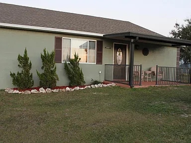 Building Photo - 6081 SE 99th Pl