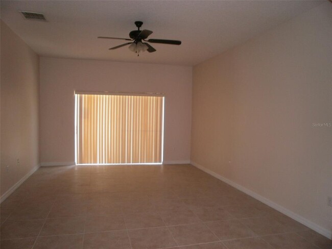 Building Photo - 7739 Newlan Dr