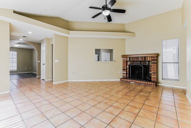 Foto del edificio - 549 N Granite St