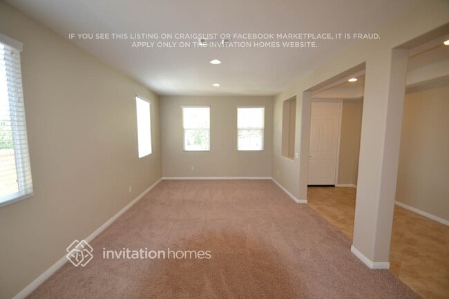 Building Photo - 28016 Linda Ln