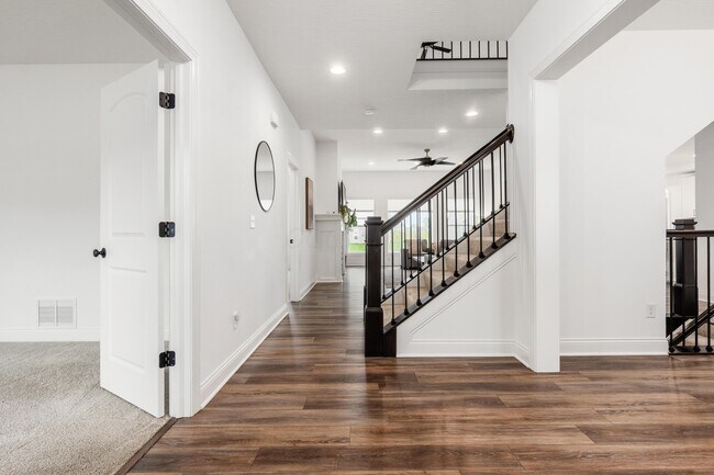 Foto del edificio - 3189 Glenmead Dr