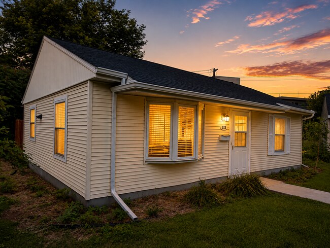 Foto del edificio - 113 Craig Ave