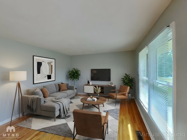 Building Photo - 307 King Arthur Trail