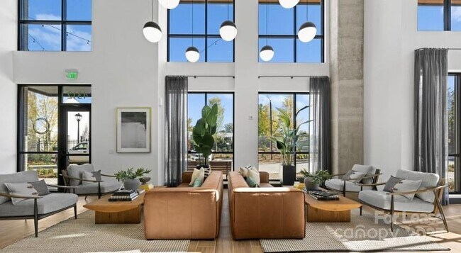 Foto del edificio - 4312 Yancey Rd