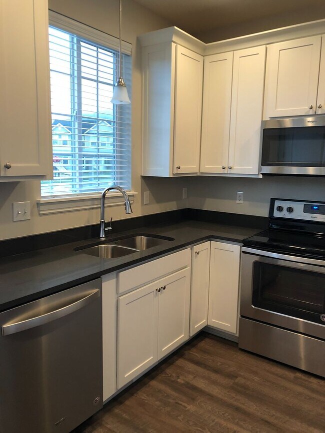 Foto del edificio - Darling Provo Townhome!