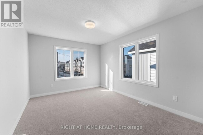 Building Photo - 717 Tincture Pl