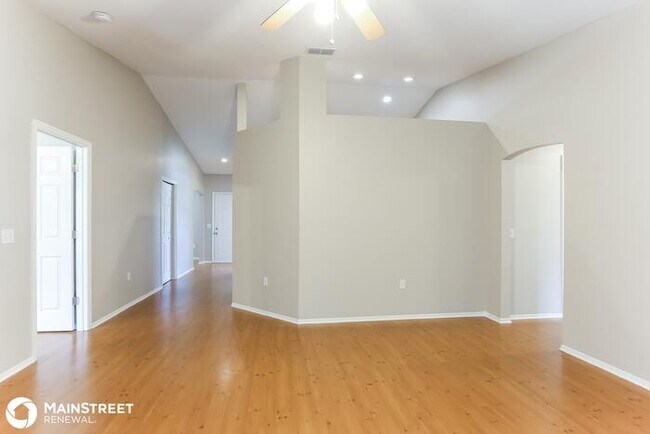 Building Photo - 5605 Beverly Rise Blvd