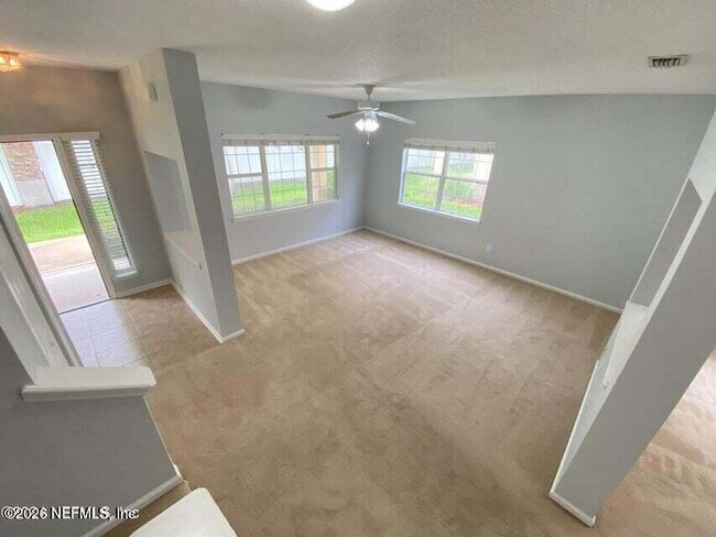 Foto del edificio - 7262 Deerfoot Cir
