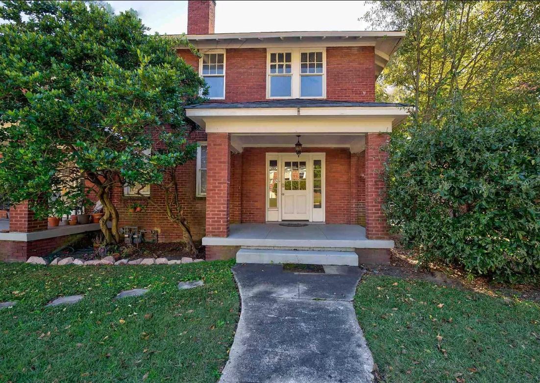 Primary Photo - 145 S Pickens St