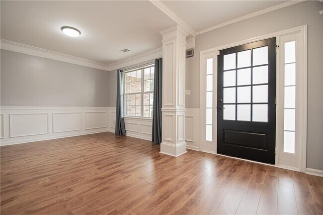 Building Photo - 1790 Tuftstown Ct