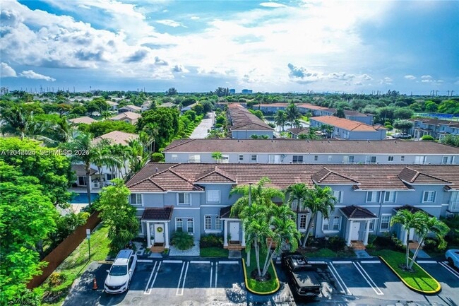 Photo - 5245 NW 112th Ave (Doral, FL) Townhome