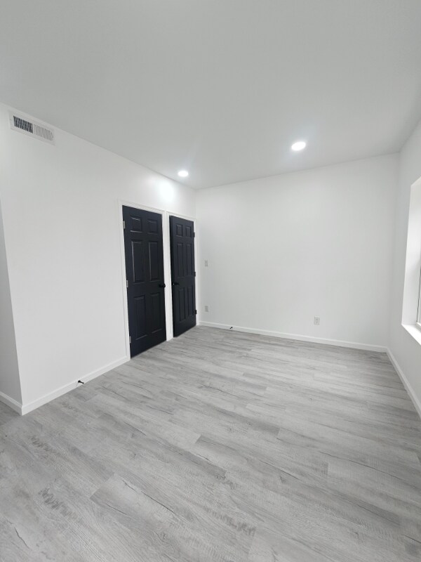 Building Photo - 5161 Wakefield St