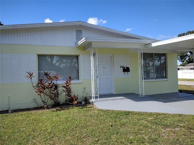 Building Photo - 216 N Beverly Ave