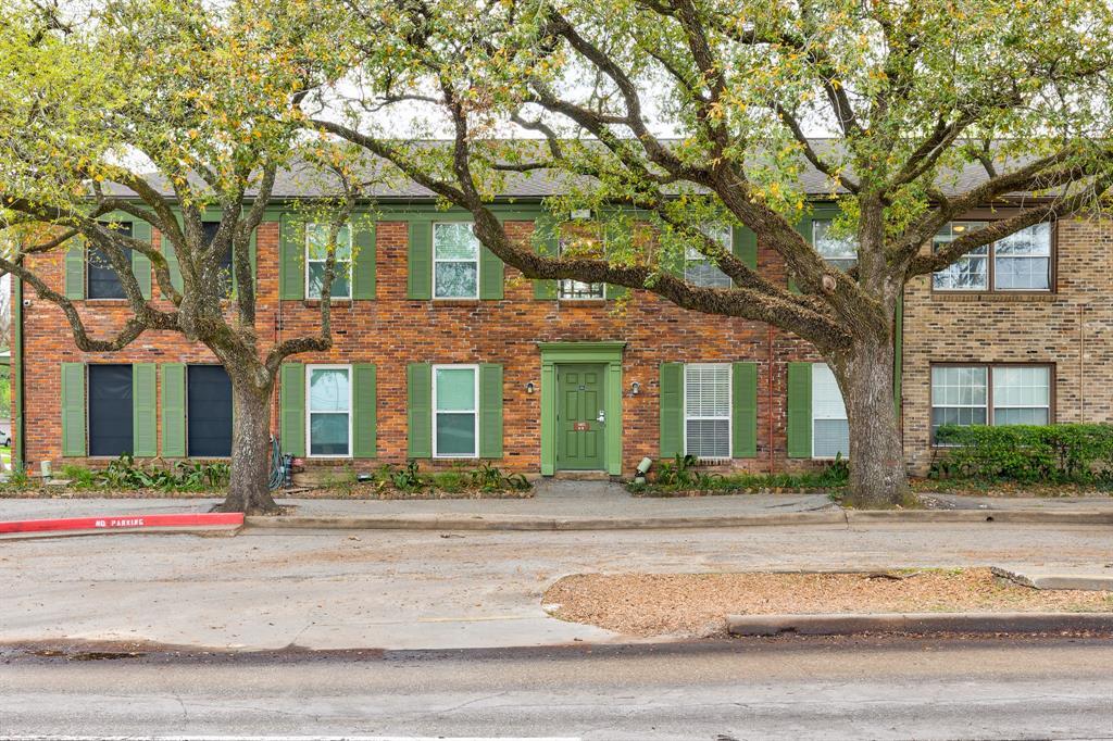 Primary Photo - 11603 Chimney Rock Rd